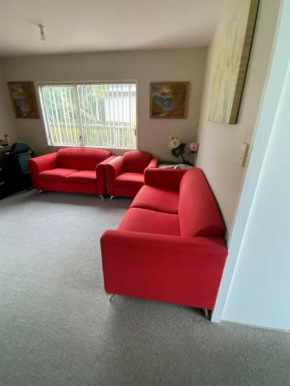 Rooms close to everywhere Akl
